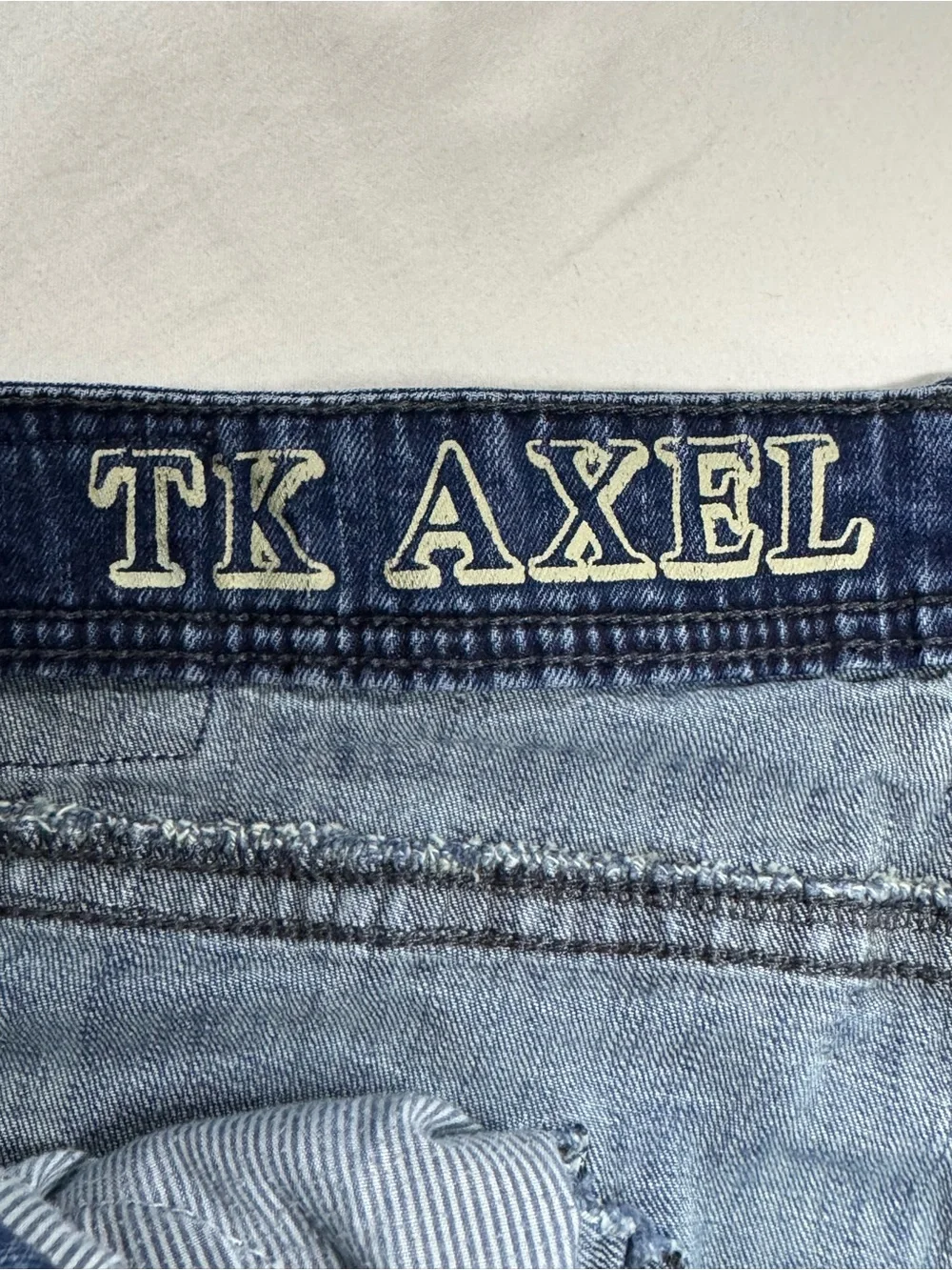 TK AXEL Straight Fit Blue Denim Jeans Mid Rise Men’s Tagged 38x32 Measures 38x30